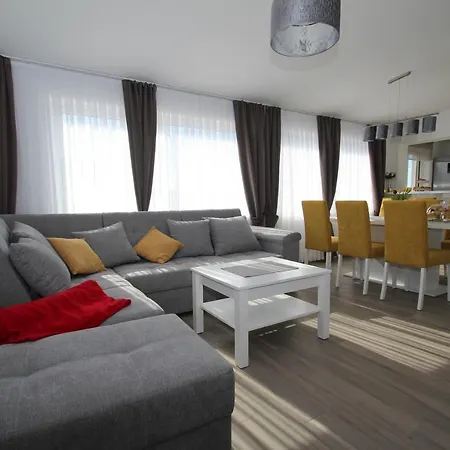Luxury Navi Apartment Podstrana